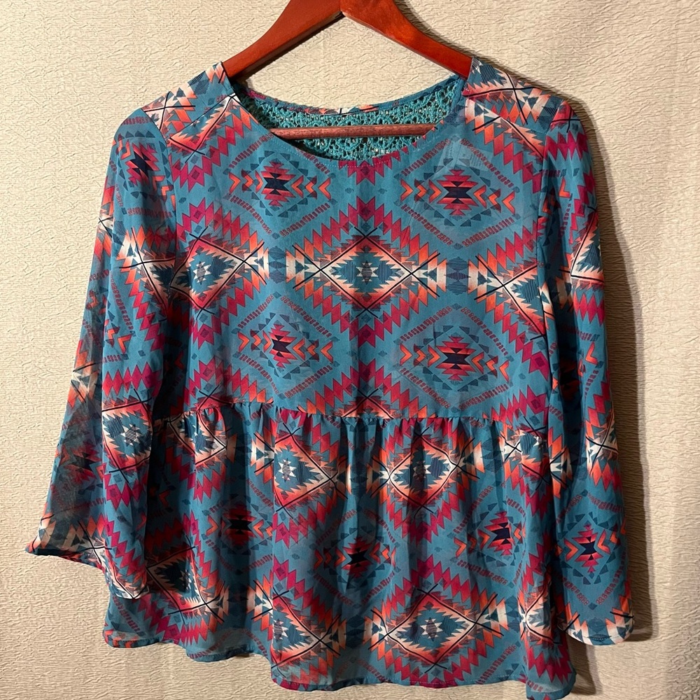 🌞 Sheer Aztec Print Top